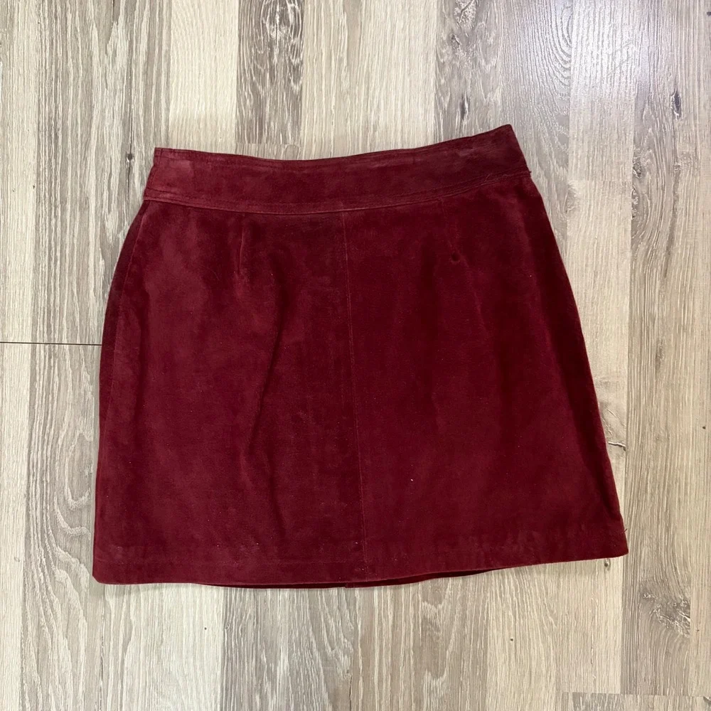 Vintage 90s Wilsons Leather Maxima Burgundy Suede Jacket (Sz M) & Skirt (Sz‎ 6)